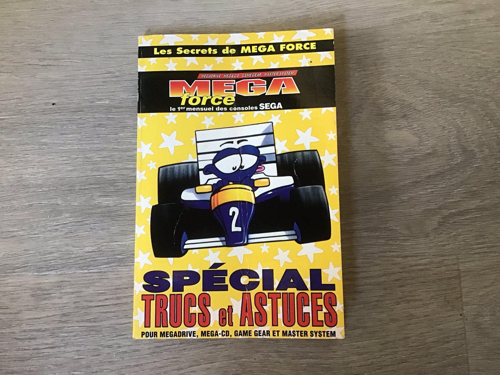 Sega Mega Drive/Game Gear Trucs & Astuces (Frans)vintage, Spelcomputers en Games, Games | Sega, Ophalen of Verzenden, Gebruikt