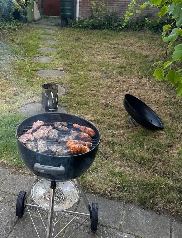 Weber Bar-B-Kettle Houtskoolbarbecue 47 cm, Ophalen, Gebruikt