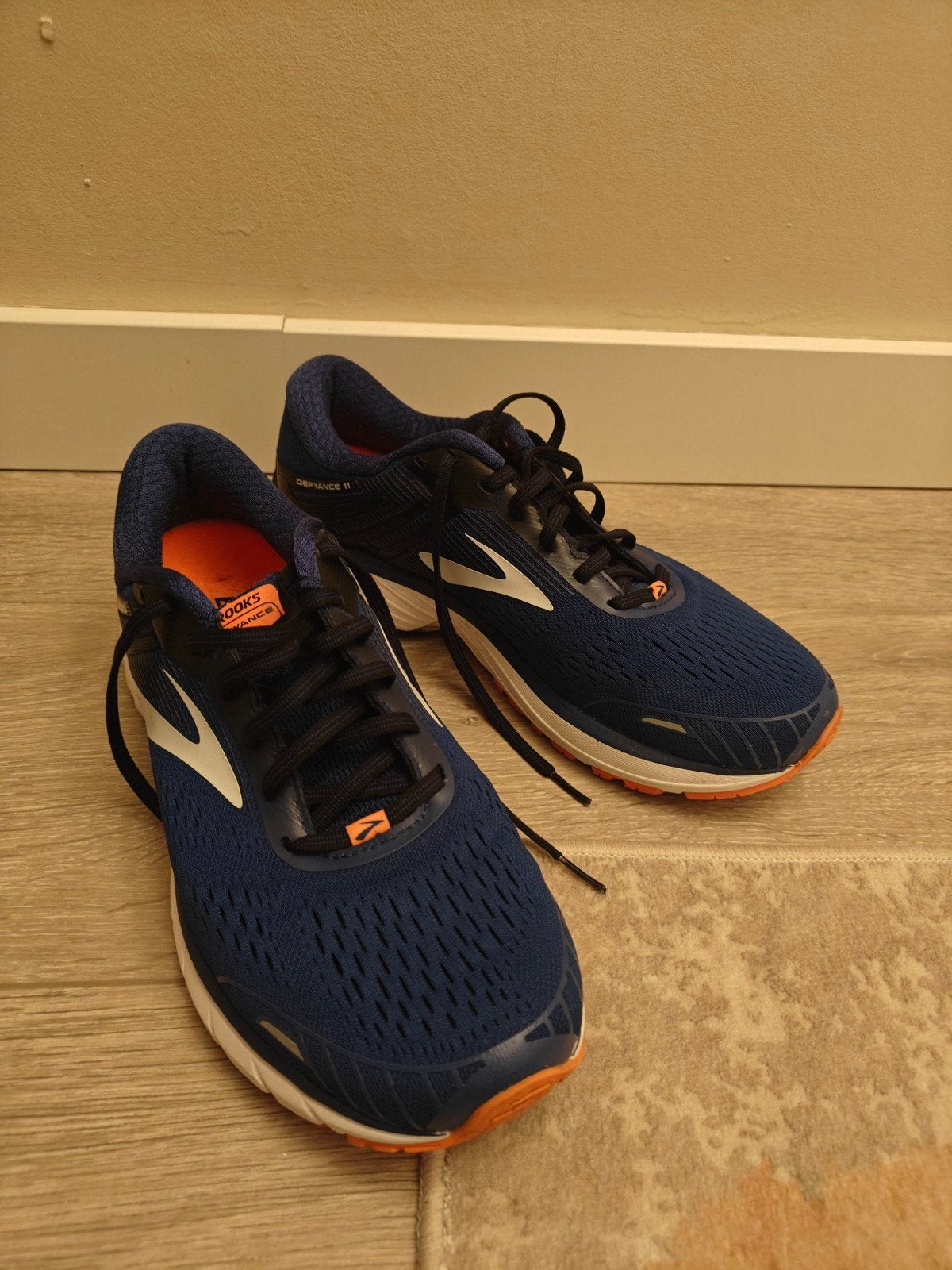 Brooks Defyance 11 hardloopschoenen - Zo goed als nieuw, Sport en Fitness, Loopsport en Atletiek, Ophalen, Zo goed als nieuw, Hardloopschoenen
