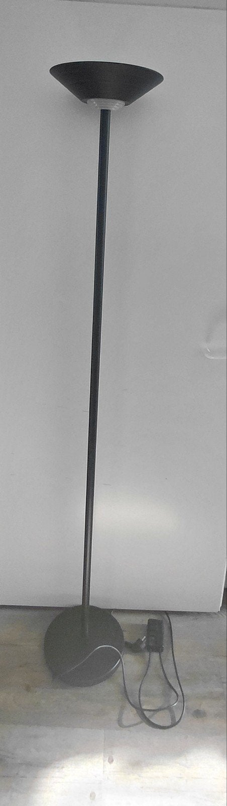 Zwarte vloerlamp met dimmer met nog functionerende lamp, Ophalen, Gebruikt, Metaal, Modern