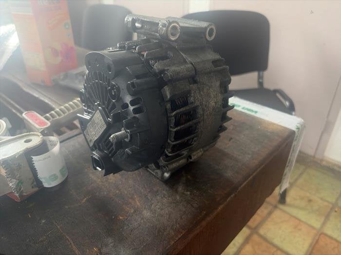 Dynamo van een Audi A6, Gebruikt, -, -, Audi