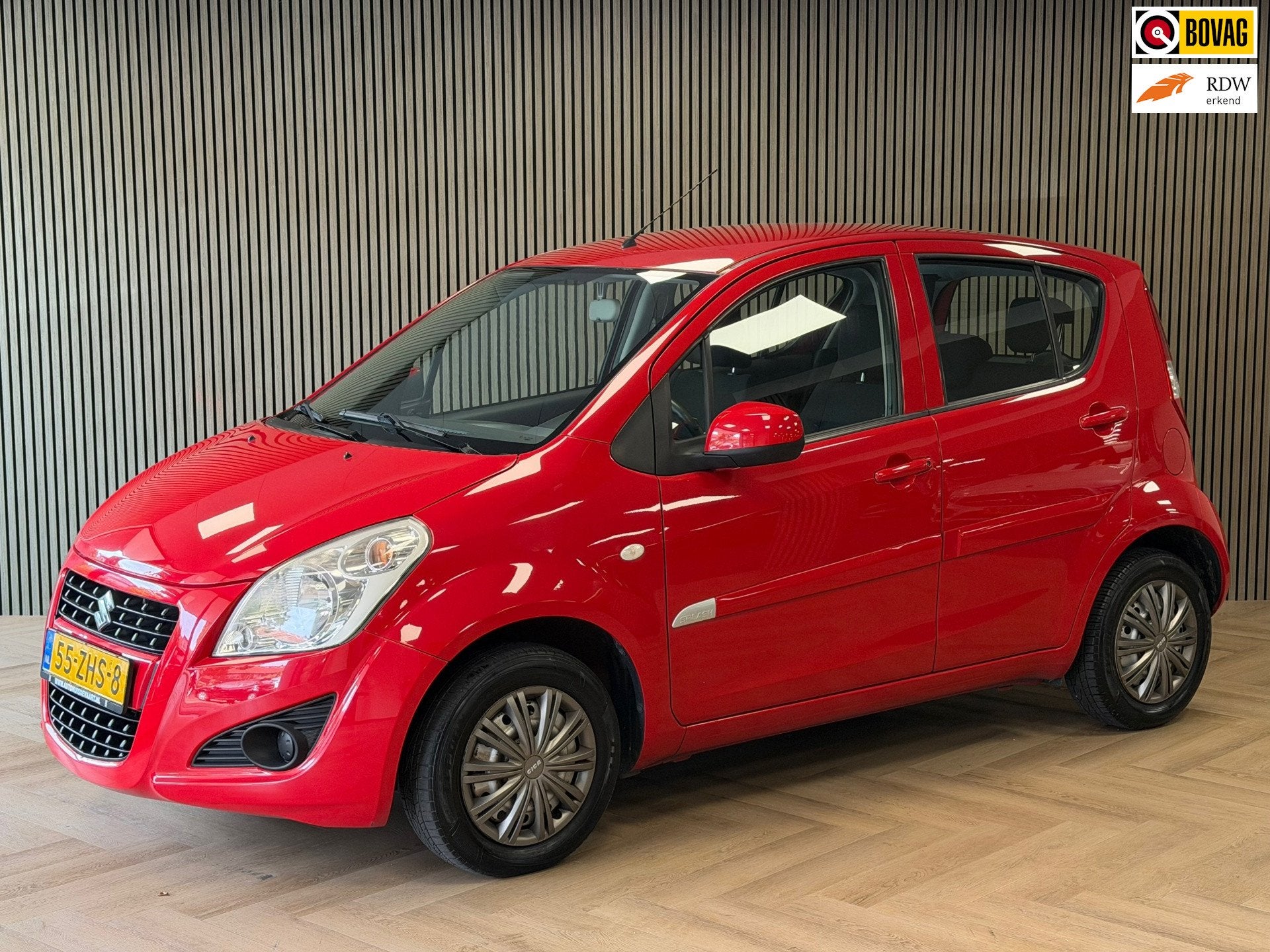 Suzuki Splash 1.0 VVT Base 5 Drs AUX, Auto's, Euro 5, Stof, 31 €/maand, Met garantie (alle)