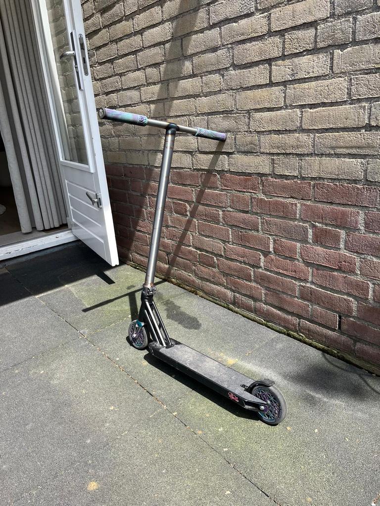 Stuntstep traid, Fietsen en Brommers, Steps, Ophalen of Verzenden, Zo goed als nieuw, Gewone step