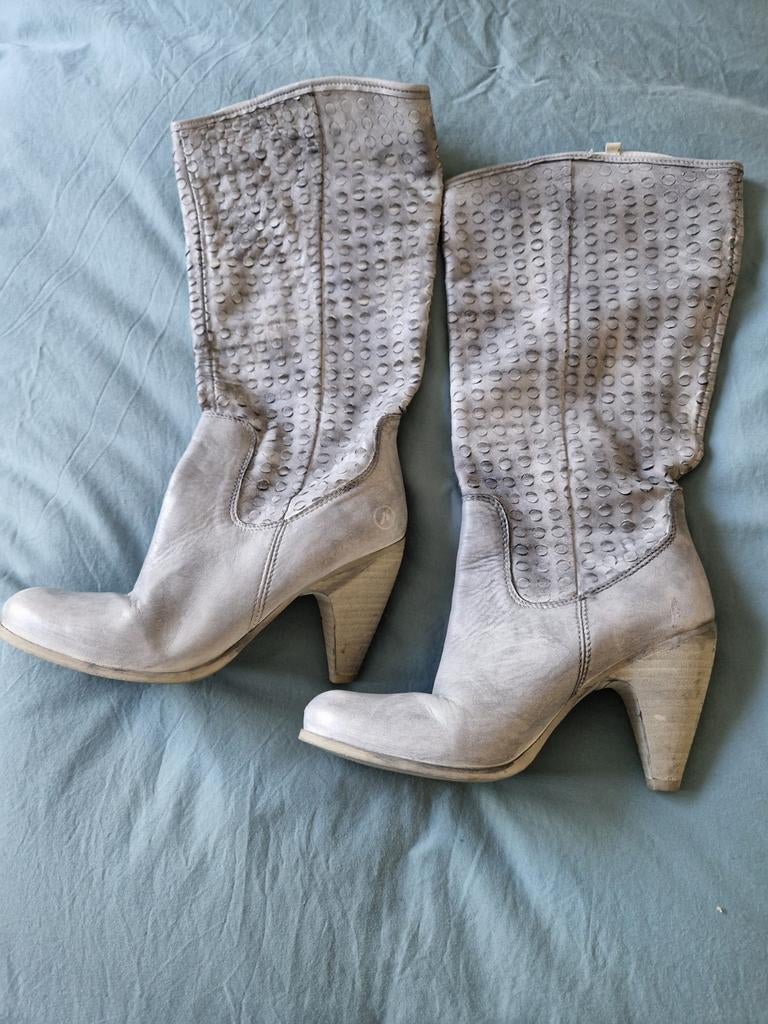 Zomerlaarsjes, halfhoog, lichtgrijs, Bronx,  37 zgan, Kleding | Dames, Schoenen, Hoge laarzen, Bronx, Ophalen of Verzenden, Zo goed als nieuw