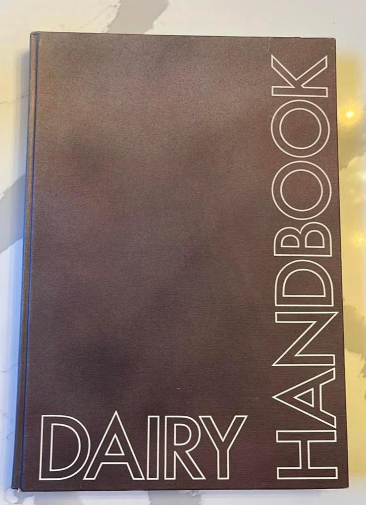 Dairy Handbook van Alfa-Laval, Boeken, Dieren en Huisdieren, Ophalen of Verzenden, Gelezen, Vee