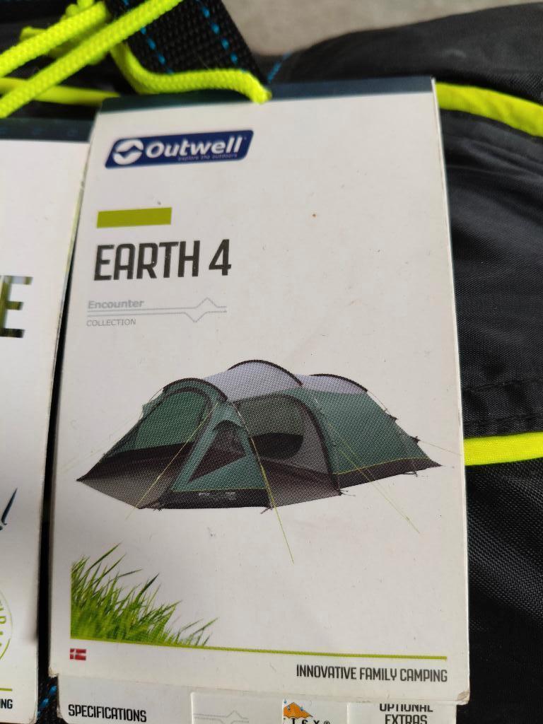 Outwell Earth 4 persoons tent, Caravans en Kamperen, Ophalen of Verzenden, Zo goed als nieuw, Tot en met 4