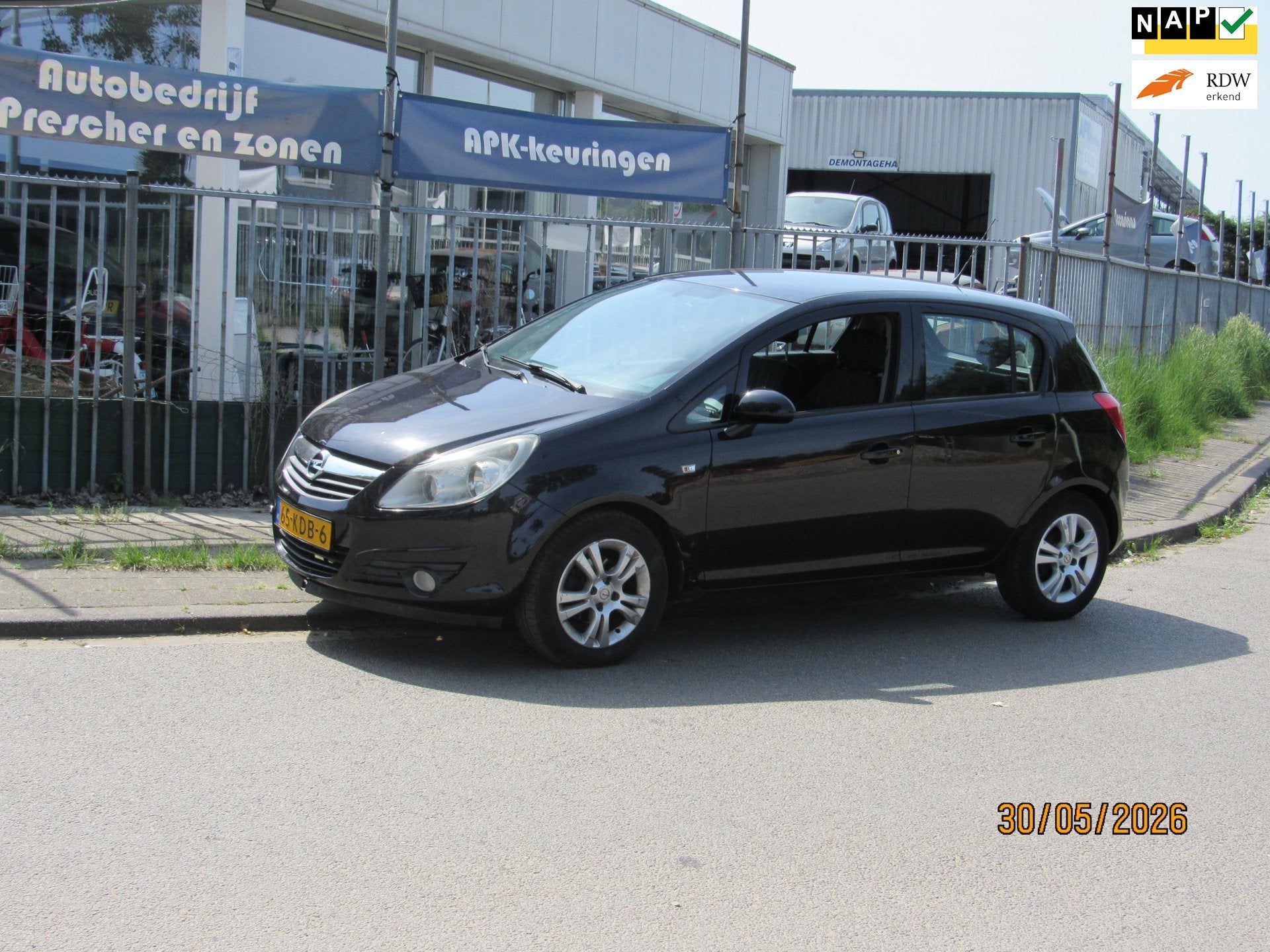 Opel Corsa 1.4-16V Edition,5deurs,airco, Auto's, Voorwielaandrijving, Gebruikt, 4 cilinders, Zwart
