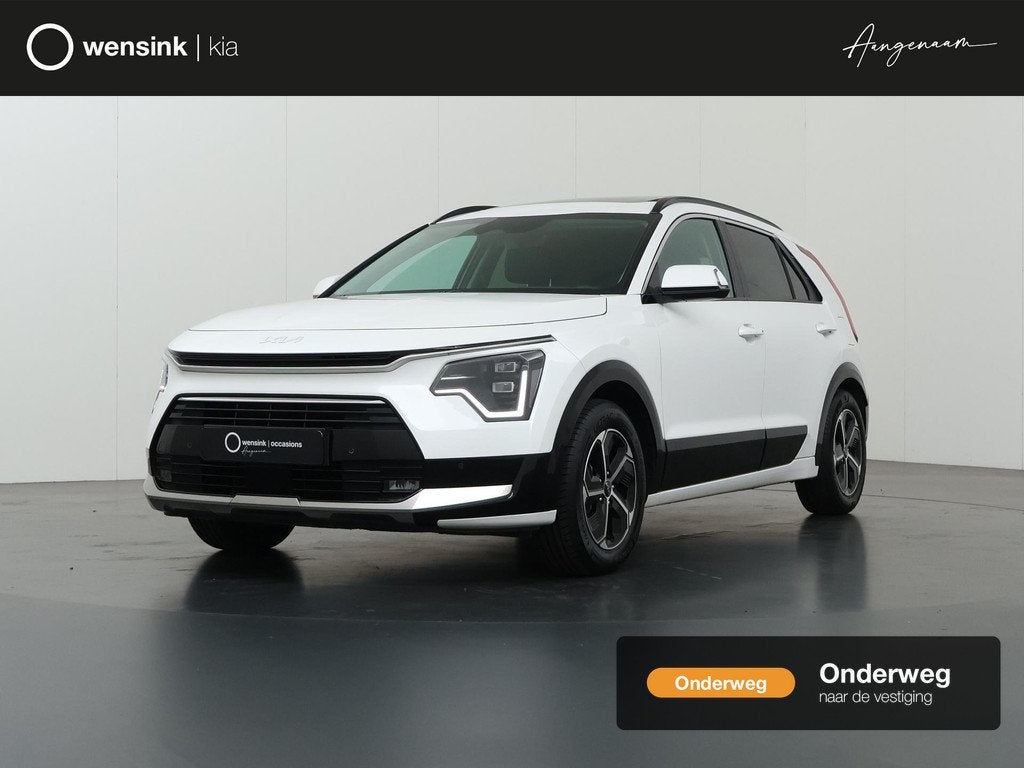 Kia Niro 1.6 GDi Hybrid DynamicPlusLine | Panoramadak | Stoe, Auto's, Kia, 1374 kg, Gebruikt, Euro 6, Wit