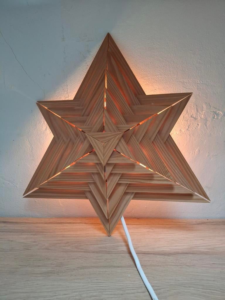 Blank houten kerstster lamp., Diversen, Kerst, Ophalen of Verzenden