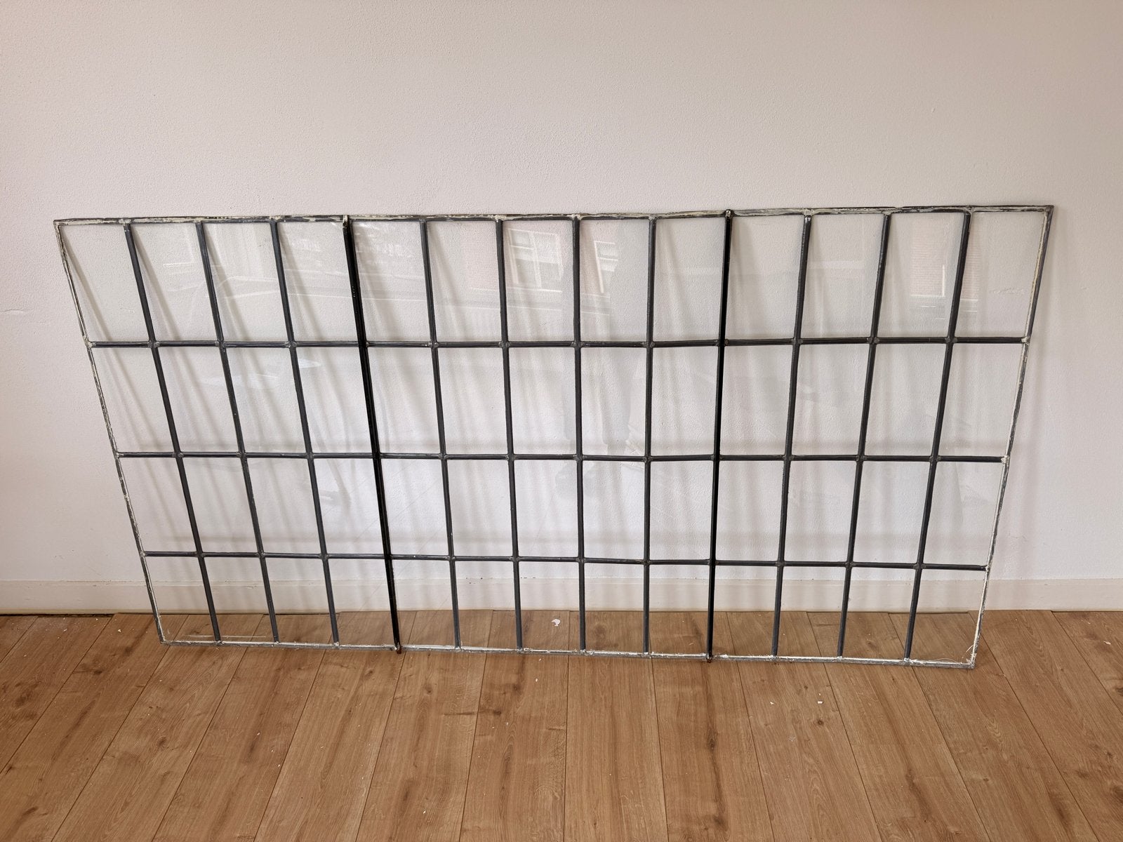 Groot glas-in-loodraam 1,88 x 1,00 m, Doe-het-zelf en Verbouw, Glas en Ramen, Ophalen, Gevelraam of Ruit, Gebruikt, Glas in lood
