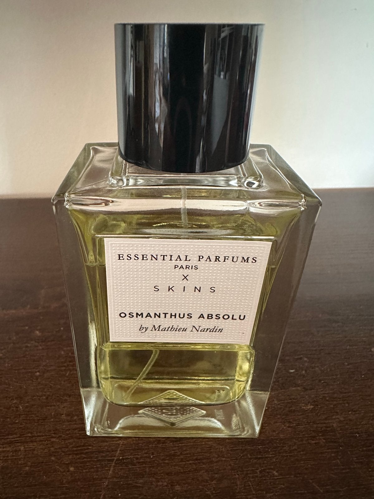 Essential Parfums x Skins Osmantus Absolu - Unisex Geur, Ophalen of Verzenden, Zo goed als nieuw