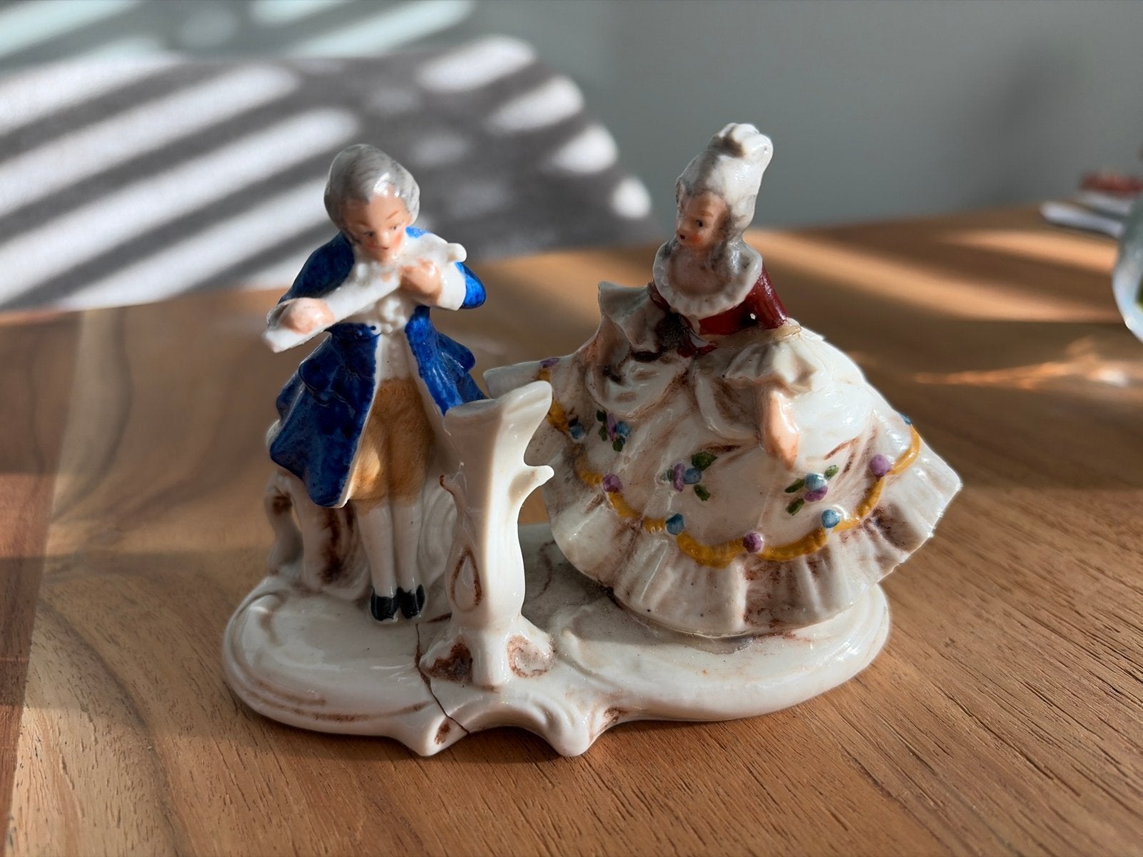 Vintage Porseleinen Beeldje: Rococo Paar, Ophalen of Verzenden