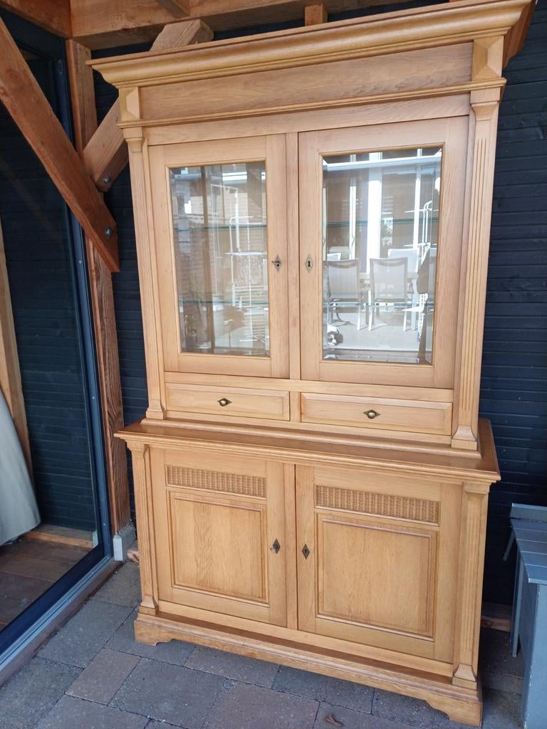 Eiken buffetkast - Perfect voor uw interieur!, Ophalen, Gebruikt, Eikenhout, Klassiek, Landelijk