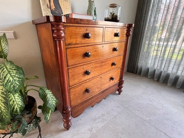 Ladenkast Antiek , mahonie met 5 laden 127 x 50/54 x 125, Ophalen