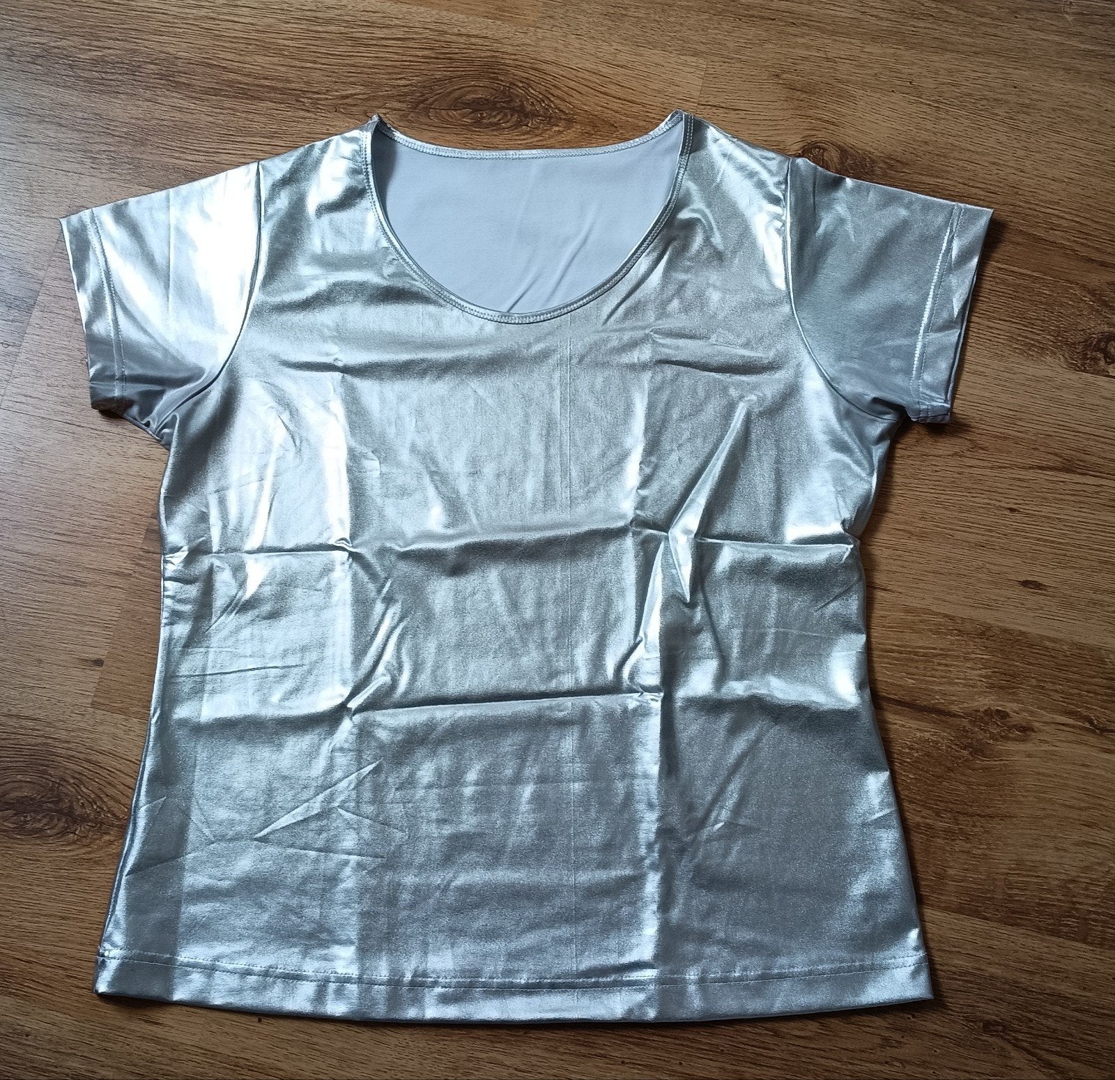 Zilver metallic shirt XL - Carnaval/Foute Party, Ophalen of Verzenden, Zo goed als nieuw, Carnaval