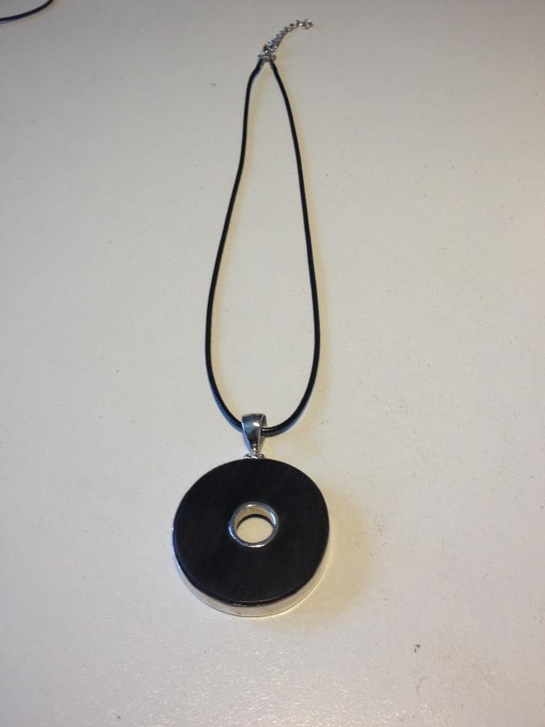 houten hanger met zilver met ketting (Indonesie), Verzenden, Nieuw, Zilver, Zilver