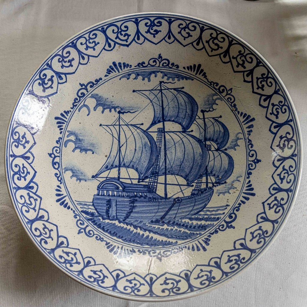 Delftsblauw wandbord zeilschip, Ophalen