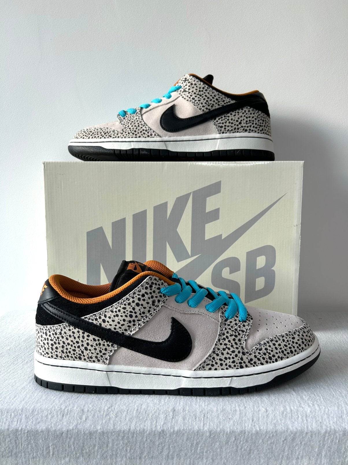 Nike SB Dunk Low Electric Pack Olympic Safari (EU 44), Kleding | Heren, Schoenen, Overige kleuren, Nike, Nieuw, Ophalen of Verzenden