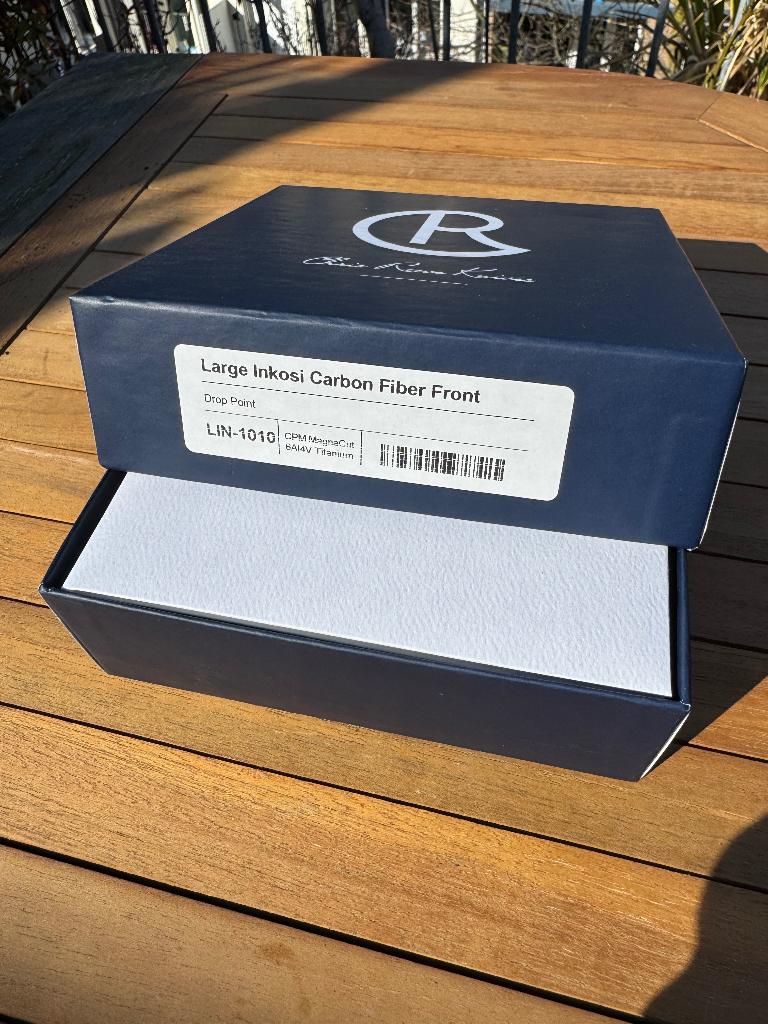 Chris Reeve Knives Large Inkosi Carbon Drop Point MagnaCut, Caravans en Kamperen, Kampeergereedschap, Ophalen of Verzenden, Zo goed als nieuw