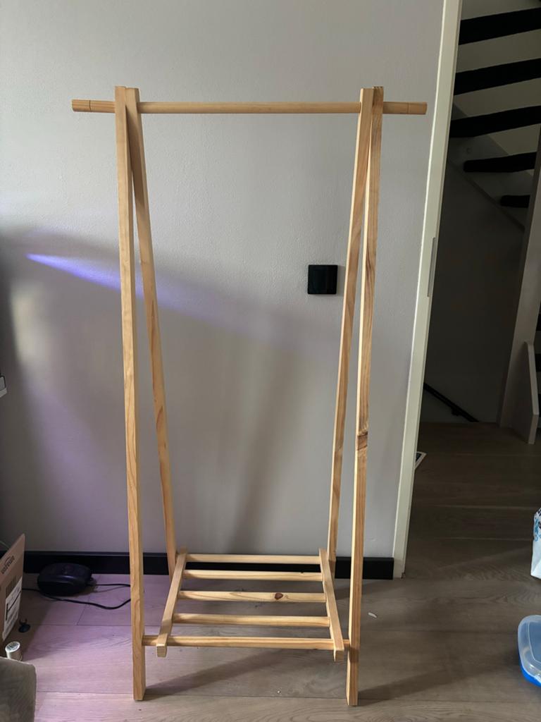 Houten kledingrek / kapstok, Ophalen, Gebruikt, Staande kapstok, 150 tot 200 cm