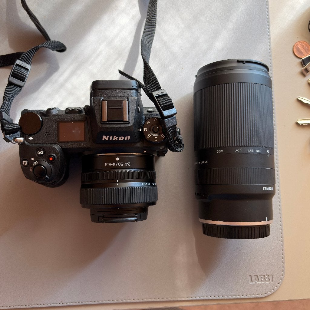 Nikon Z6 II met 24-50mm lens en Tamron 70-300mm lens, Accu, Beeldstabilisatie, Ophalen of Verzenden, Zo goed als nieuw