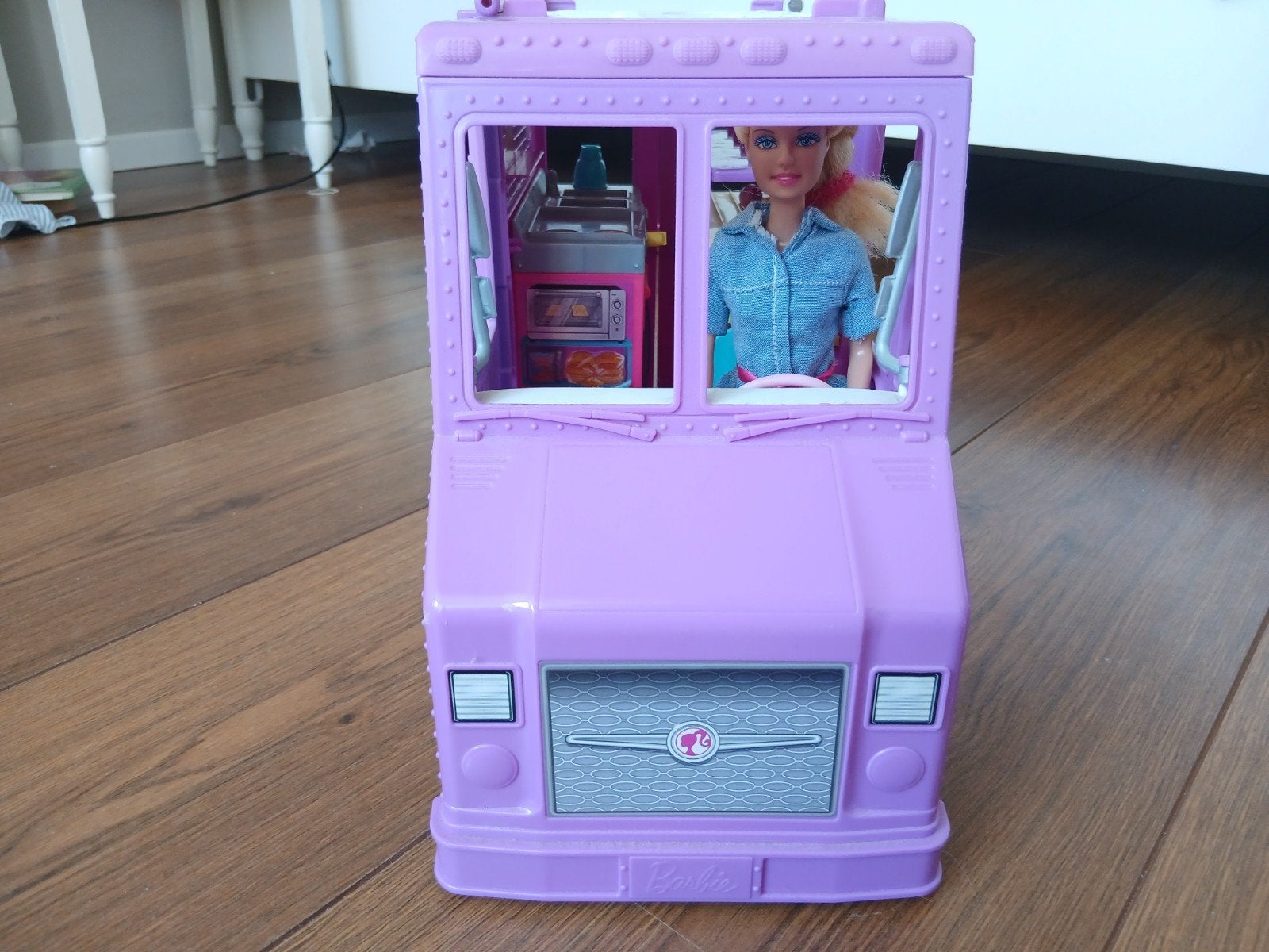 Barbie Foodtruck paars, Kinderen en Baby's, Speelgoed | Poppenhuizen, Ophalen, Zo goed als nieuw, Toebehoren