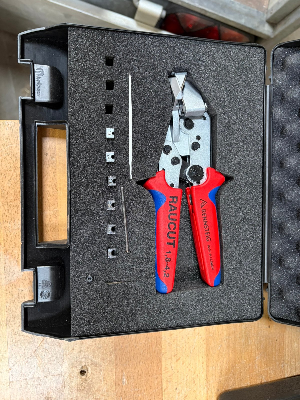 Raucut schaaftang, Doe-het-zelf en Verbouw, Ophalen of Verzenden, Zo goed als nieuw