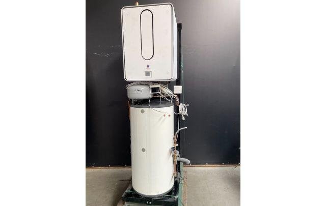 Warmtepomp installatie Inventum Modul-Air compleet+boiler, Overige typen, Minder dan 60 cm, Ophalen of Verzenden, Zo goed als nieuw
