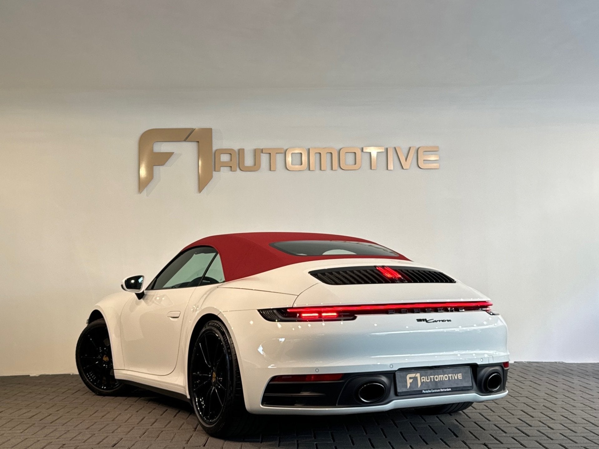 Porsche 911 Cabrio 3.0 Carrera 992 385PK Sportuitlaat|PDK, Automaat, Achterwielaandrijving, Gebruikt, Cabriolet