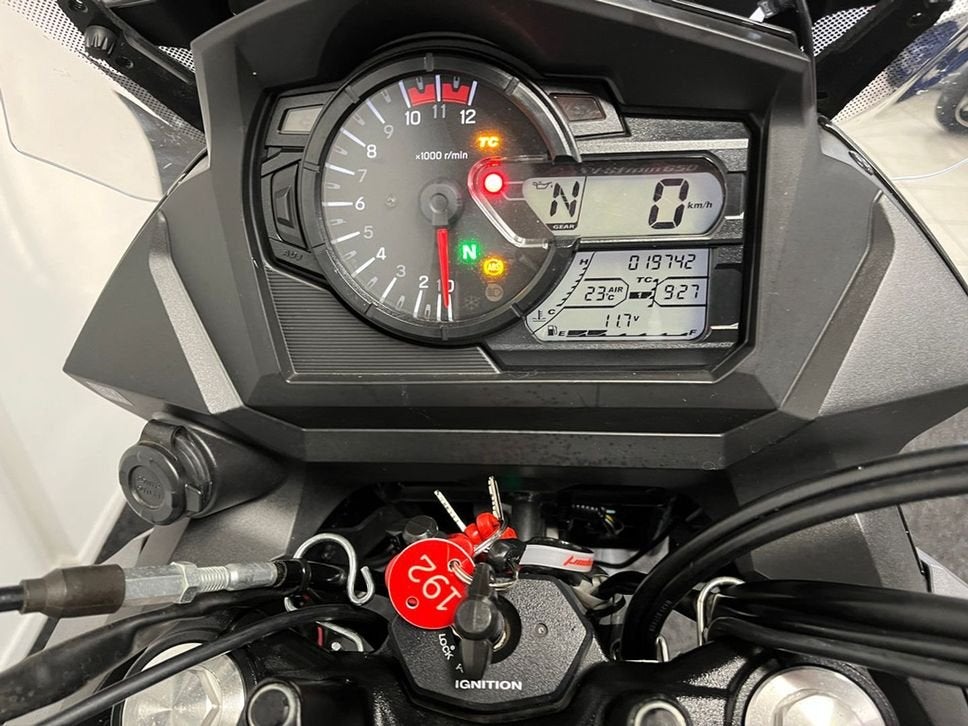 Suzuki V-STROM DL 650 ABS (bj 2019), Motoren, Motoren | Suzuki, Motorrijbewijs A, Bedrijf, Onbekend, Meer dan 35 kW
