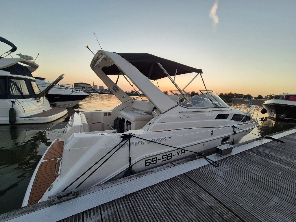 Bayliner 2855 | Prachtige refit | Mercruiser Diesel | Uniek, Watersport en Boten, Motorboten en Motorjachten, 9 m, Binnenboordmotor