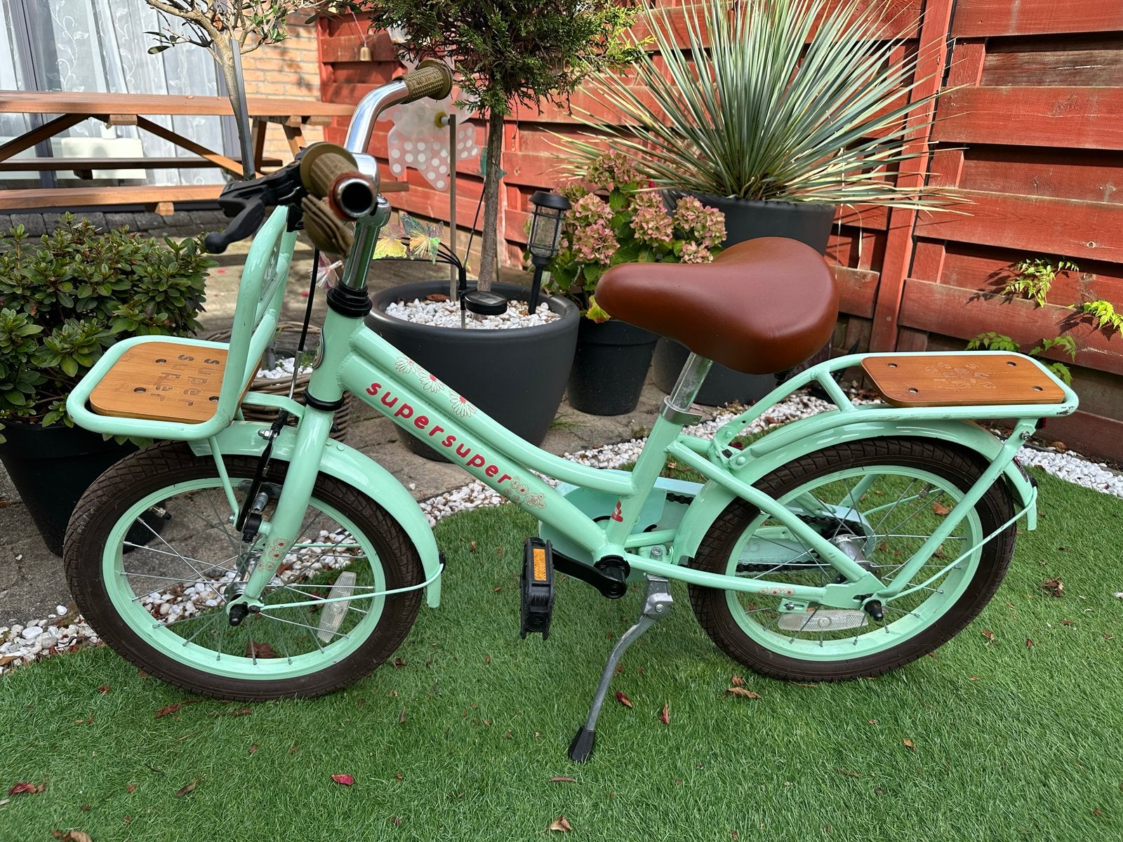 SupersuperCooperBamboo 16 inch Kinderfiets Meisjes Pistache, Fietsen en Brommers, Ophalen, Gebruikt, Velgrem, 16 tot 20 inch