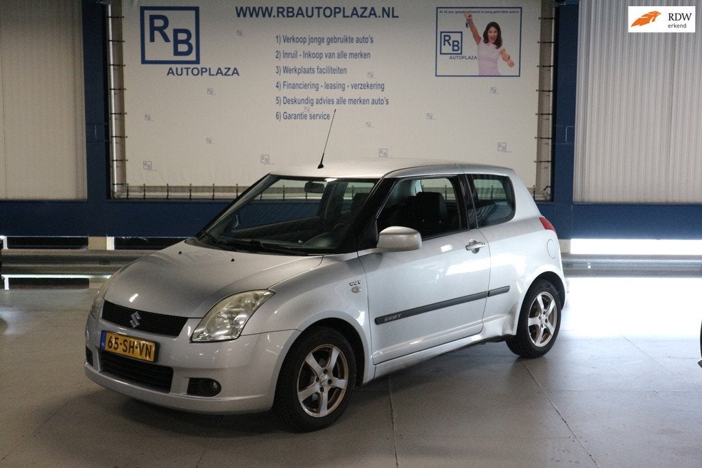Suzuki Swift 1.5 Exclusive / APK 4-2027, Voorwielaandrijving, 15 km/l, 4 cilinders, 400 kg
