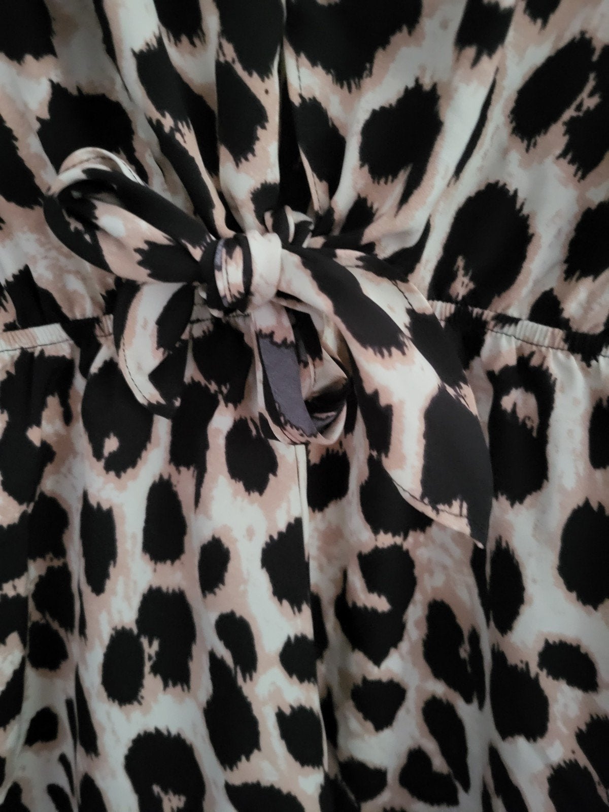Shein korte panter jumpsuit maat M - Zo goed als nieuw, Kleding | Dames, Maat 38/40 (M), Bruin, Ophalen of Verzenden, Zo goed als nieuw