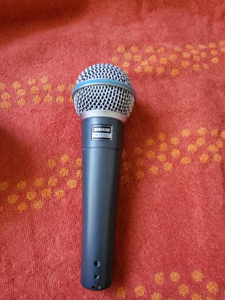 Shure Beta 58A professionele microfoon, Ophalen