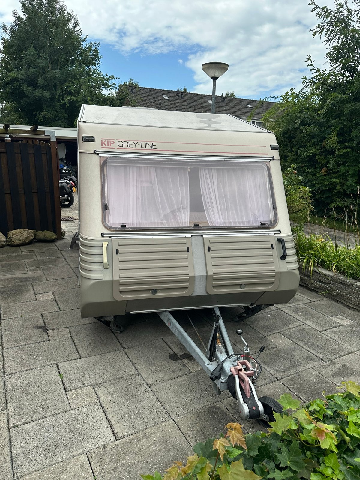 Kip Grey-Line KG-48-T Caravan - Compact en Compleet, Caravans en Kamperen, Rondzit, Kip, Omvormbare zithoek, Particulier
