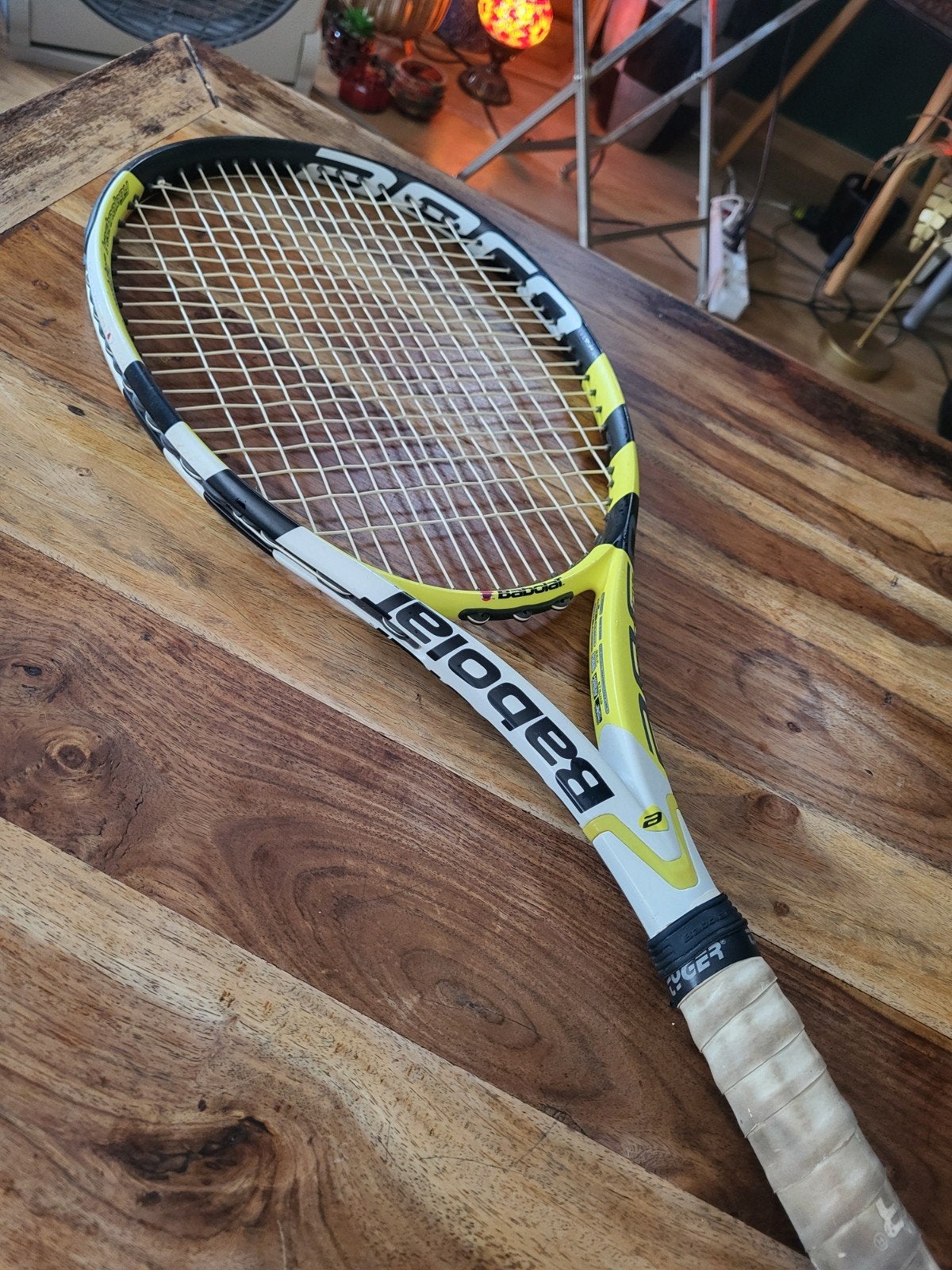 Babolat Aero Pro Drive tennisracket
300 gram L1, L1, Ophalen of Verzenden, Zo goed als nieuw, Racket