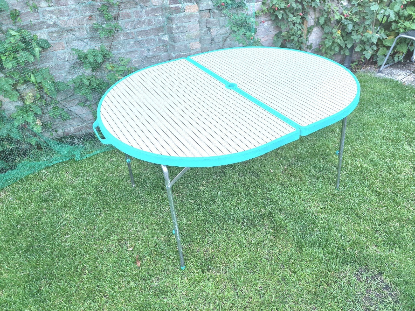 Kampeertafel ovaal 4x poten verstelbaar, Ophalen, Gebruikt, Campingtafel