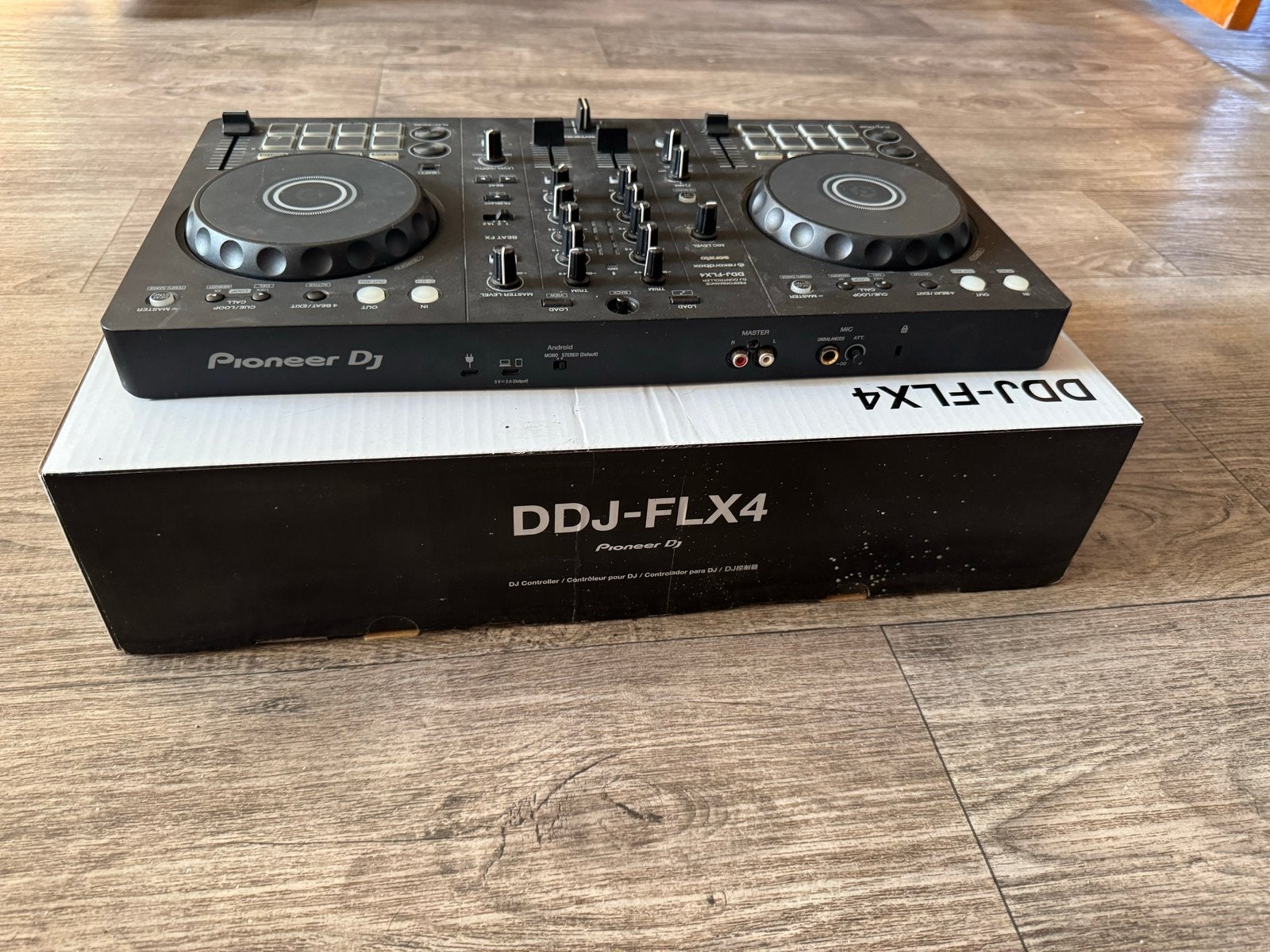 Pioneer DJ FLX4 DJ-controller - Zo goed als nieuw, Ophalen of Verzenden, Zo goed als nieuw, Dj-set, Pioneer