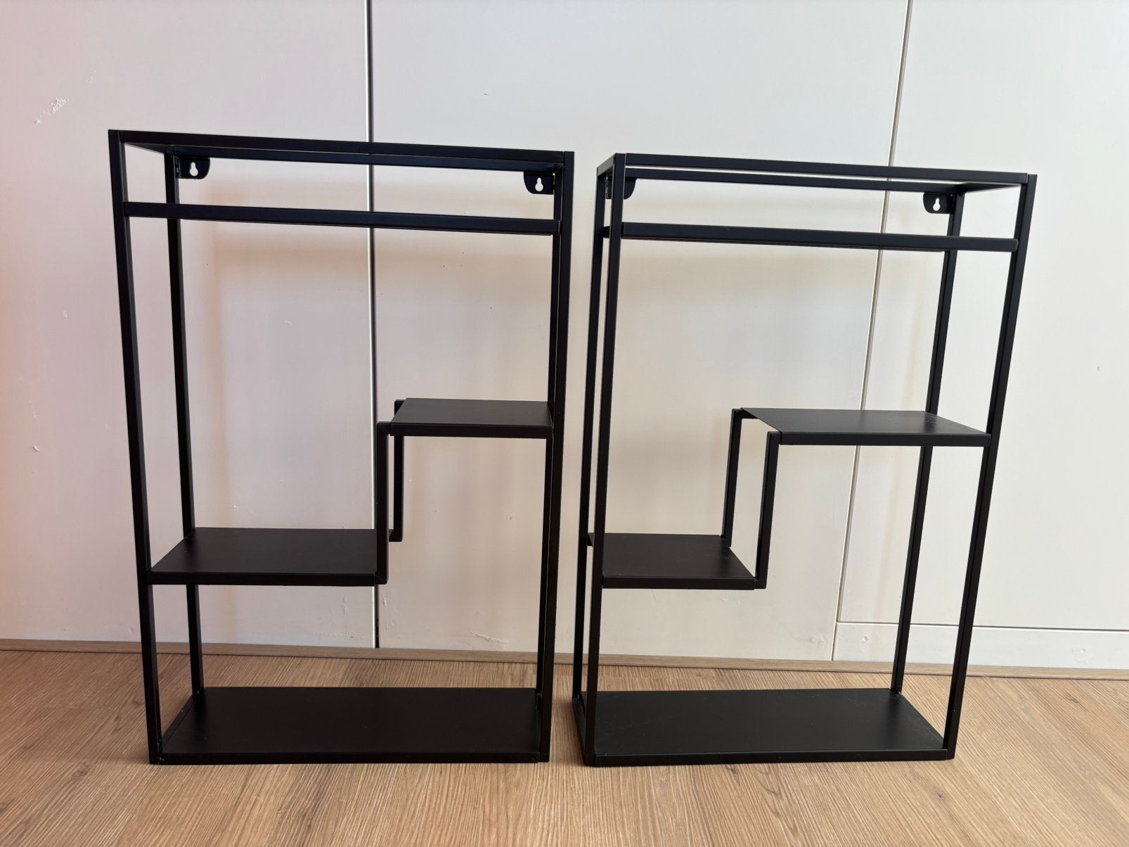 Display plank Lindåsen (IKEA), Huis en Inrichting, Woonaccessoires | Wandplanken en Boekenplanken, Ophalen, Zo goed als nieuw