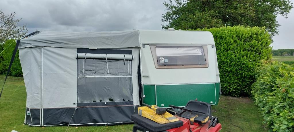 Leuke kleine caravan, Ophalen