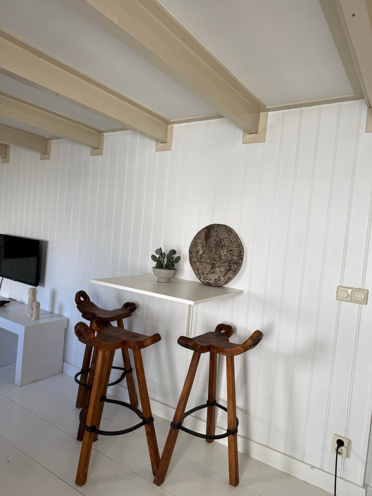 Brutalist vintage barkrukken in perfecte staat, Huis en Inrichting, Barkrukken, Ophalen, Met voetsteun, 60 tot 90 cm, Zo goed als nieuw
