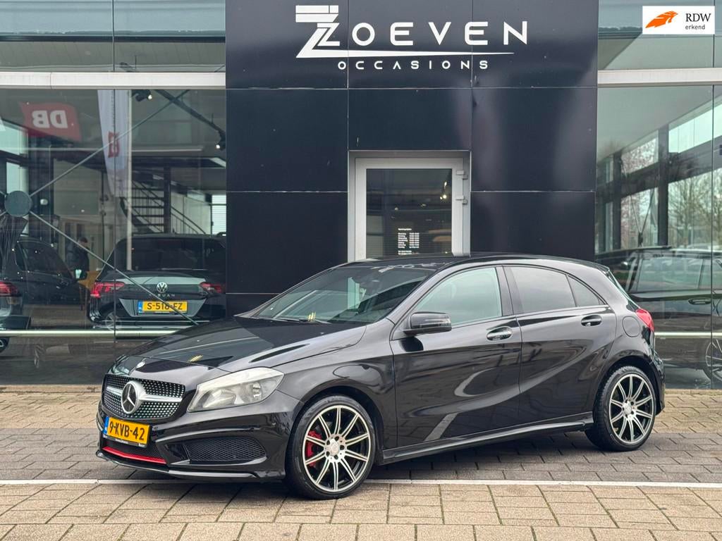 Mercedes-Benz A-klasse 180 Ambition, Gebruikt, Navigatiesysteem, Zwart, Leder
