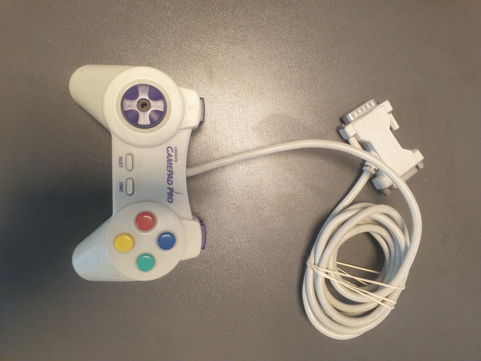 Gravis GamePad Pro - Vintage PC Controller, Ophalen of Verzenden, Overige merken, Gebruikt