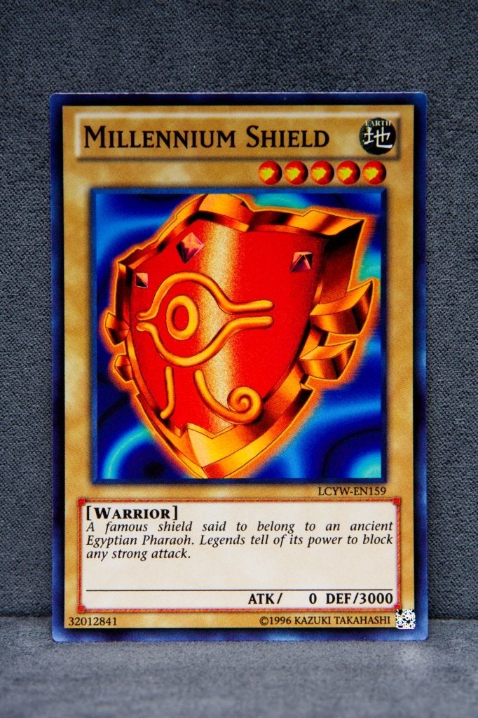 Yu-Gi-Oh! Millennium Shield LCYW-EN159 Secret Rare NM, Ophalen of Verzenden, Zo goed als nieuw, Losse kaart, Foil