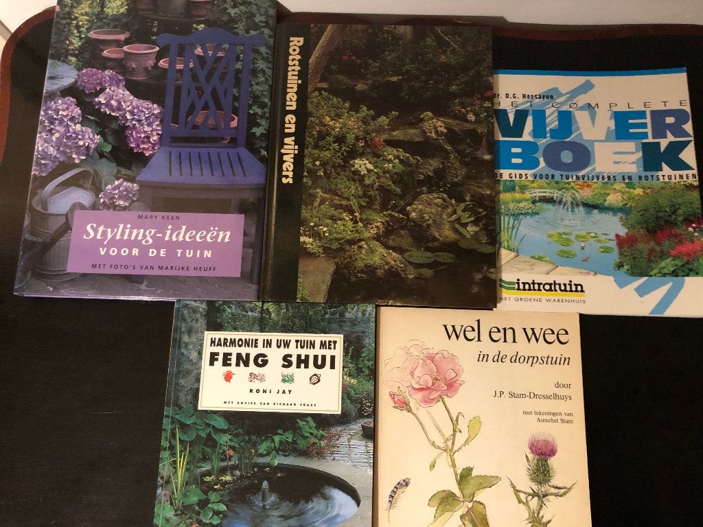 Set van 5 boeken; tuinontwerp, rotstuinen, Feng Shui, Ophalen of Verzenden, Gelezen, Tuinontwerpen