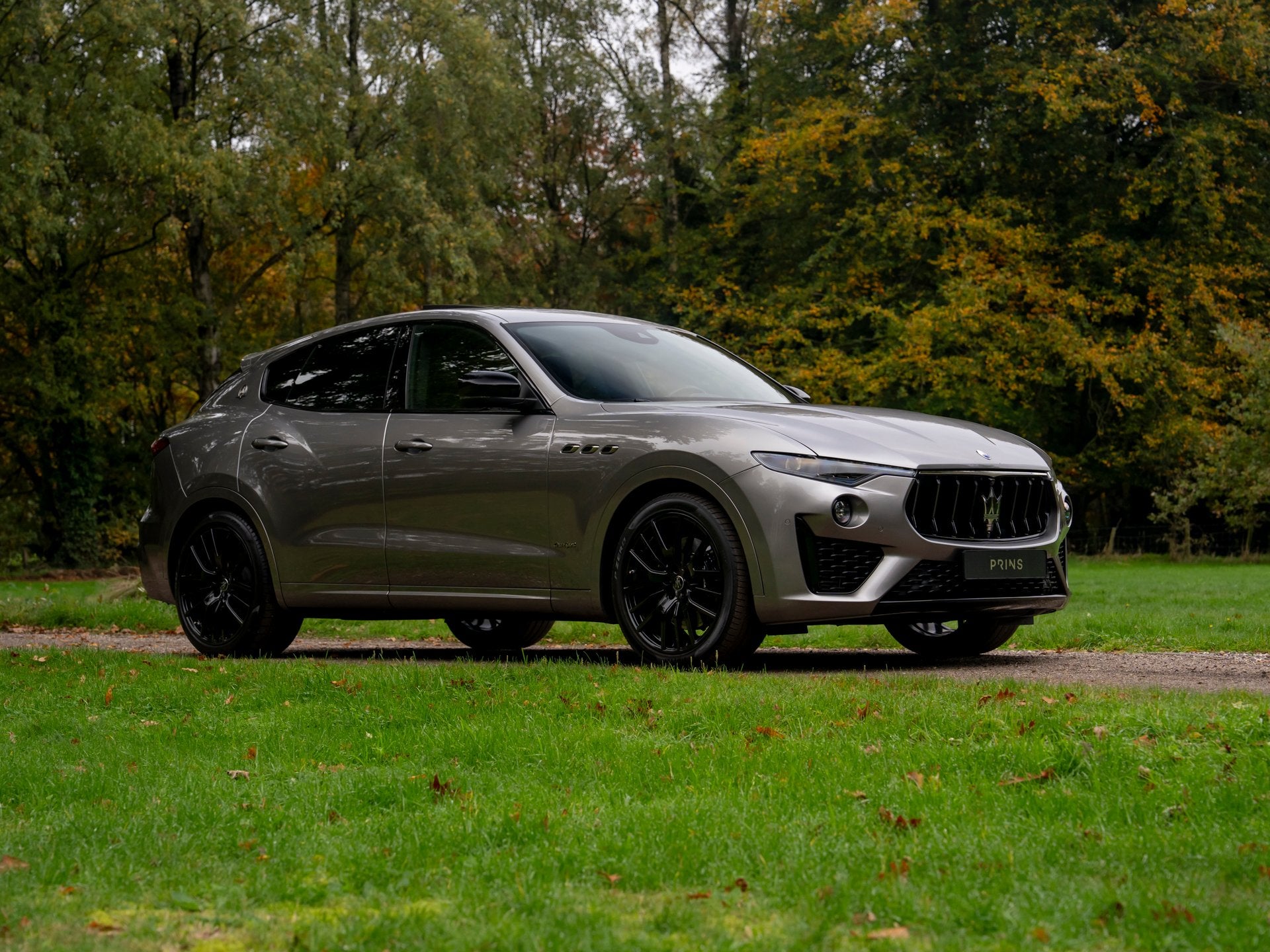 Maserati Levante 3.0 V6 S AWD GranSport | Facelift | Bowers, Auto's, Automaat, Dealer onderhouden, 430 pk, Gebruikt