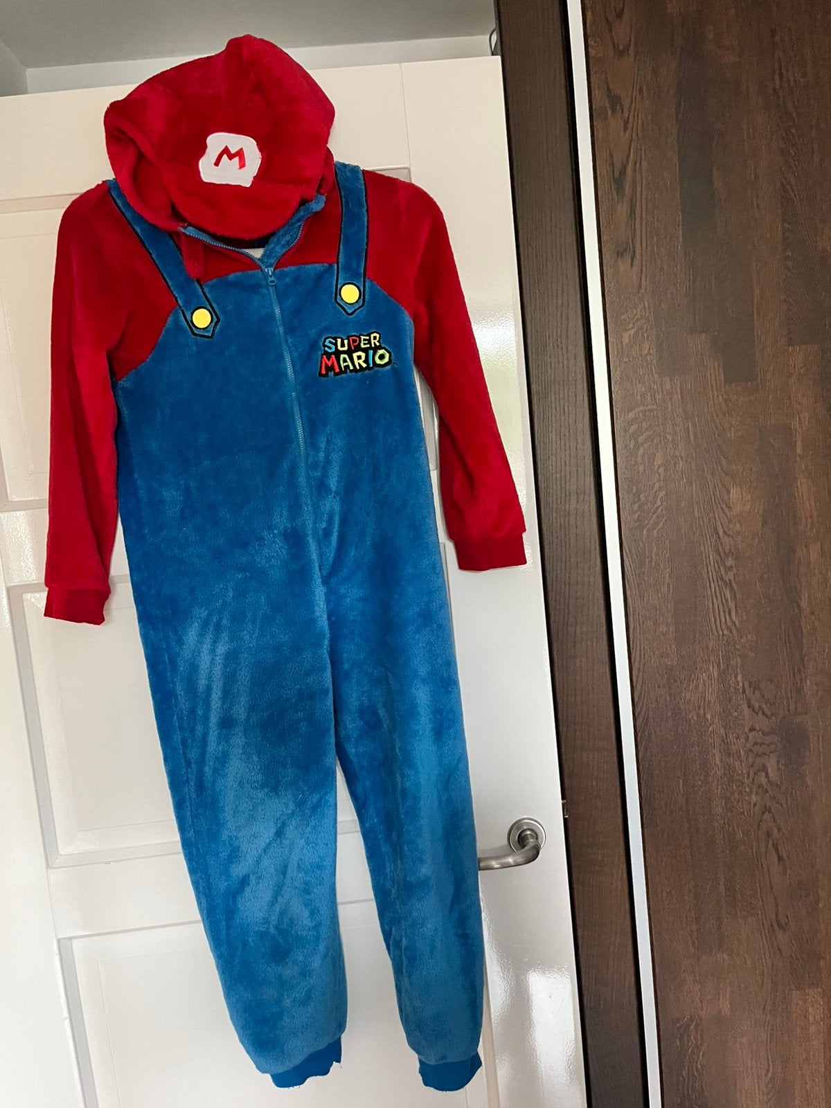Super Mario onesie, Ophalen of Verzenden, 134 t/m 140, Jongen of Meisje
