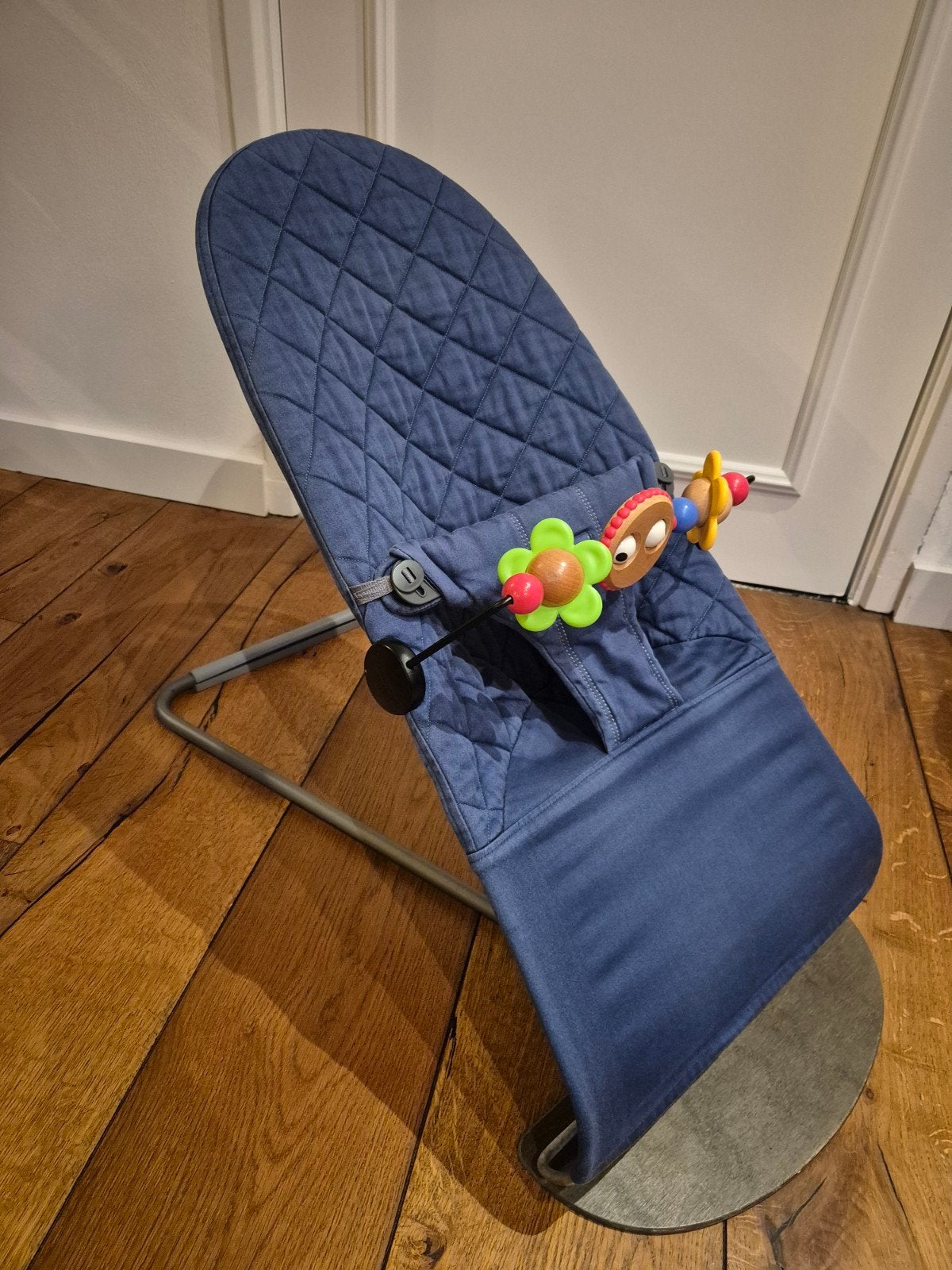 BabyBjörn Wipstoel incl speelboog, Kinderen en Baby's, Overige merken, Gebruikt, Wipstoel, Met gordel(s) of riempje(s)