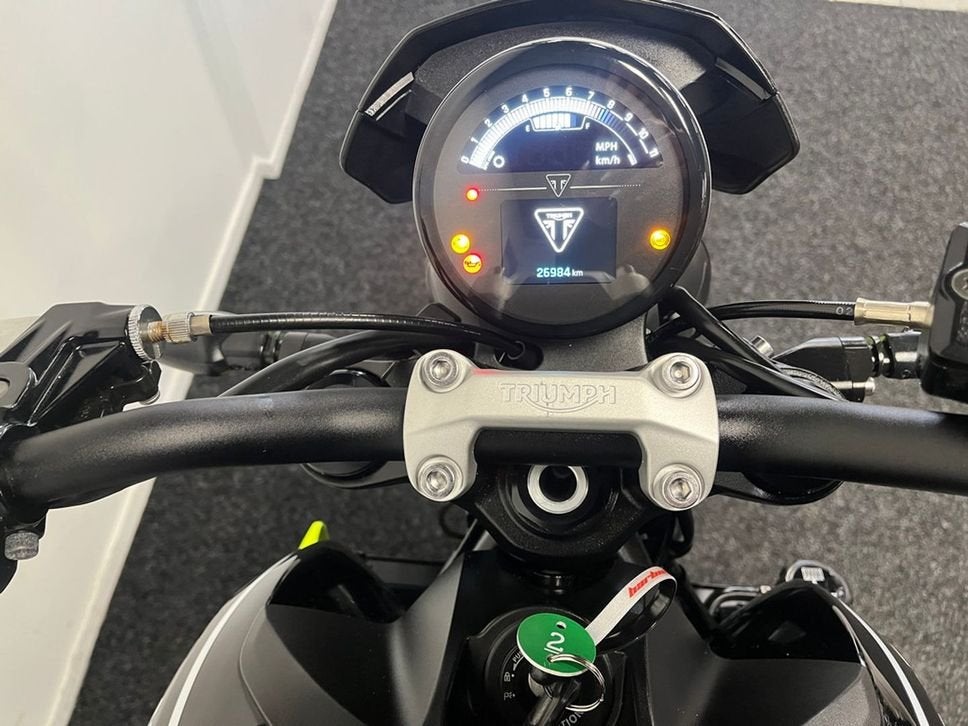 ⭐️⭐Triumph TRIDENT 660 (bj 2024) A2 motor⭐️⭐, Motoren, Bedrijf, 740 cc, Onbekend, Minimaal motorrijbewijs A2